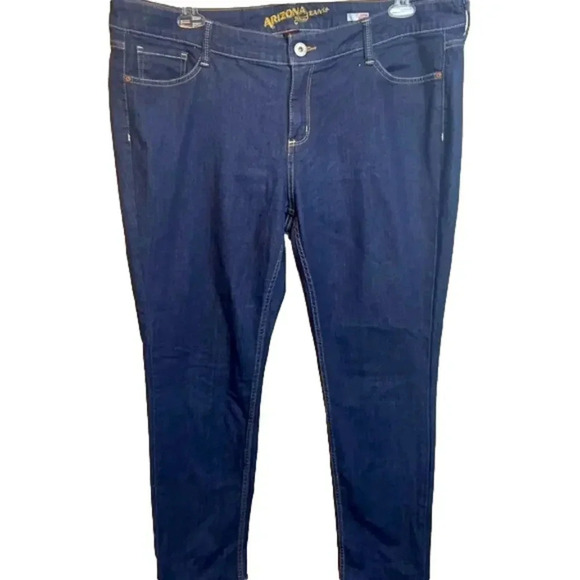 ARIZONA plus size super skinny jeans. 
Size: 18 - Picture 1 of 10